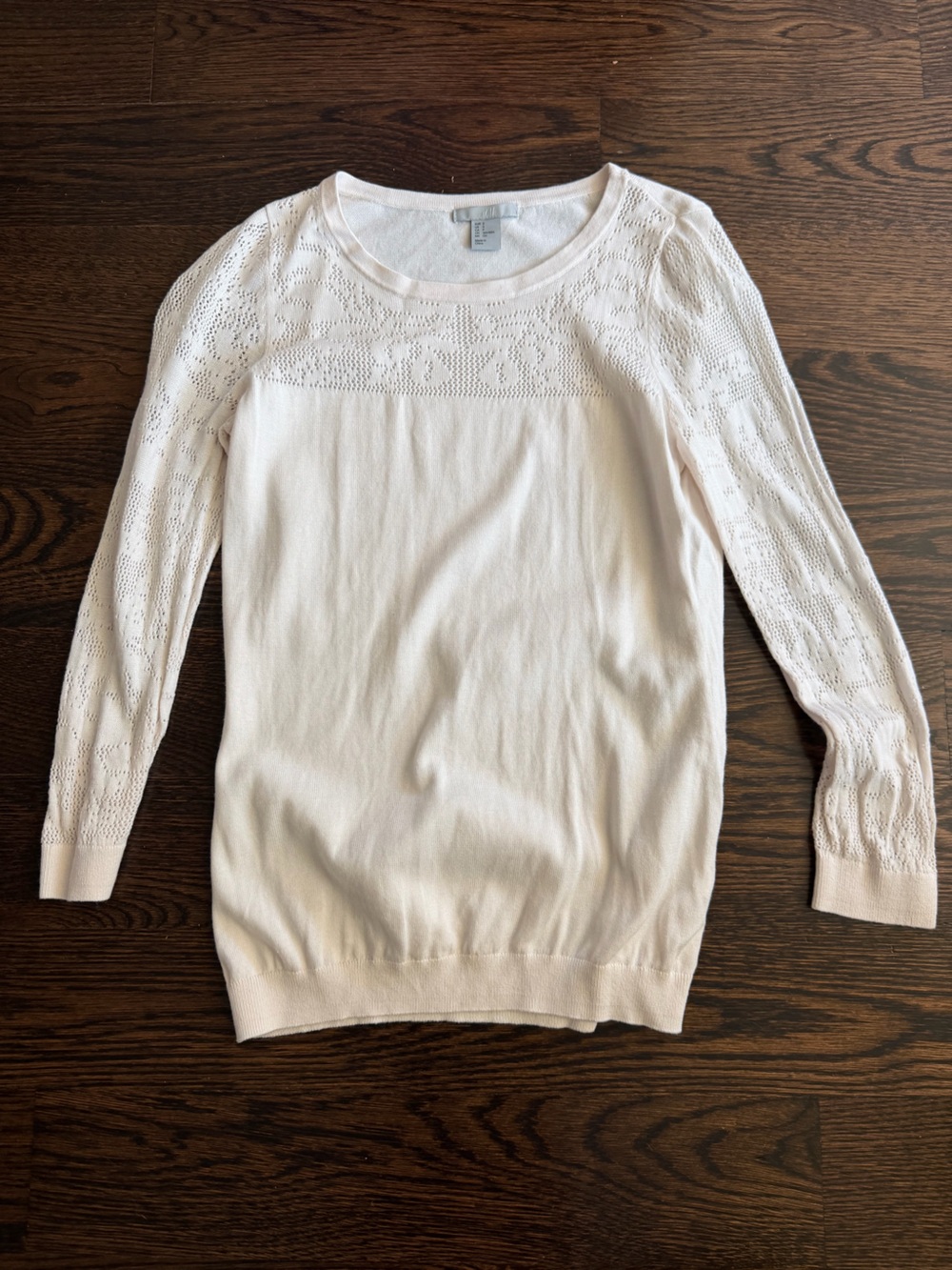 H&M Light Cream Knit 3/4 Length Sleeve Sweater with feminine lace detail size S